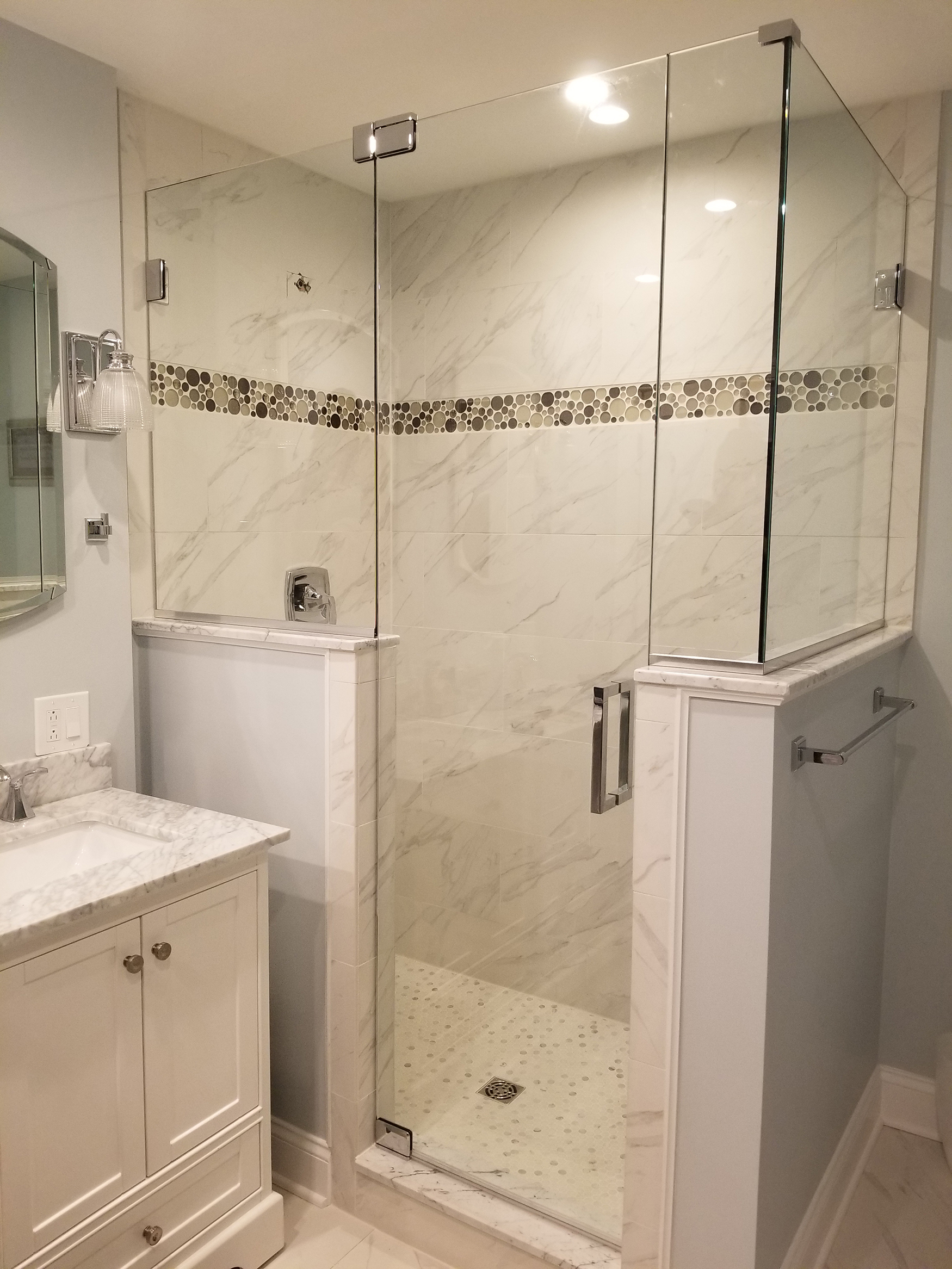 https://theshowerdoorspecialists.com/2020site/wp-content/uploads/2020/07/20180119_130850Smaller.jpg